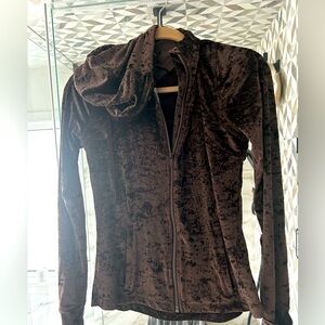 Lululemon crushed velvet hooded jacket Sz.8